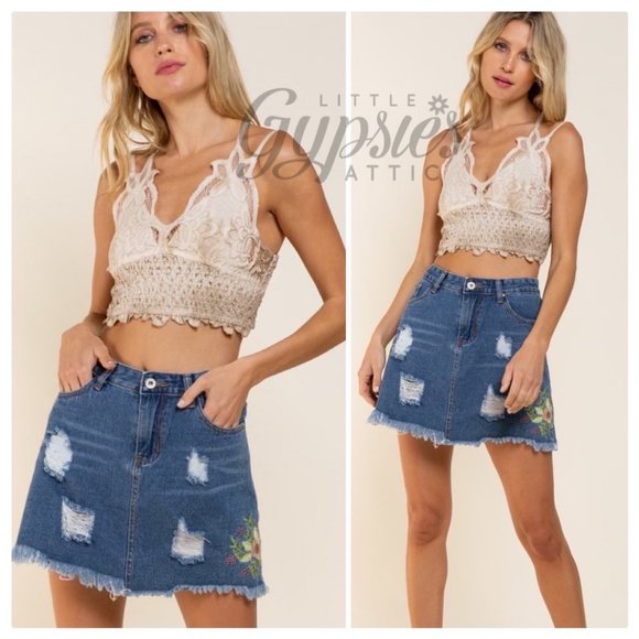 POL Longline Mineral Wash Lace Bralette - Picture 10 of 16